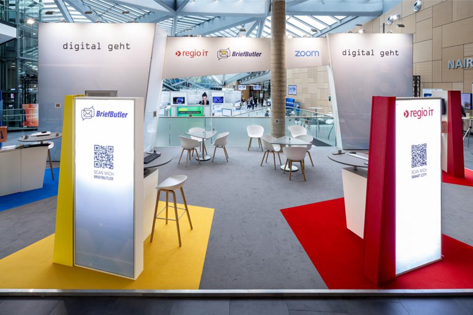 KGSt®-FORUM 2021 regio iT-exhibition stand at congress accompanying exhibition